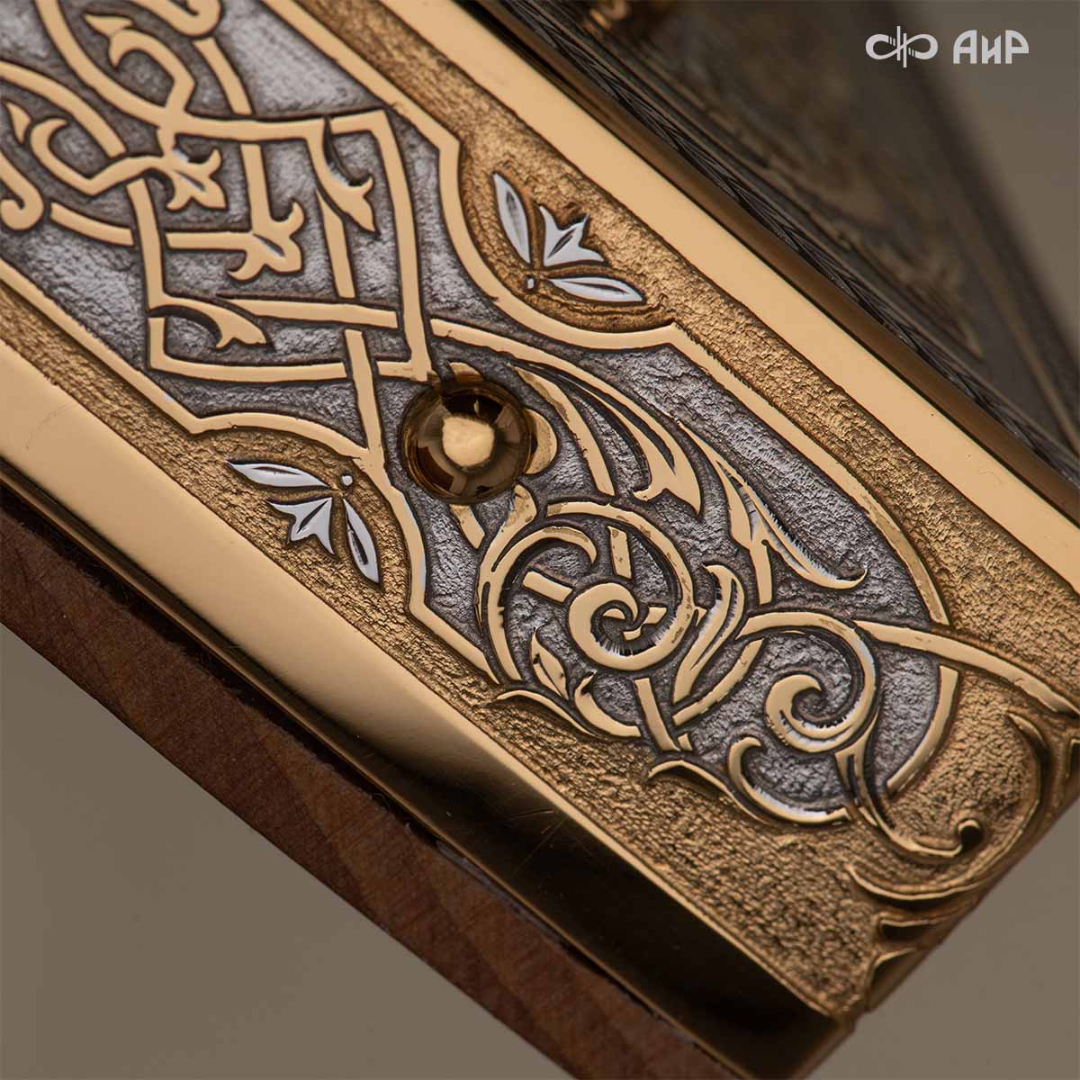  Икона в окладе Святой великомученик Георгий Победоносец, Артикул: 39177 - Компания «АиР»