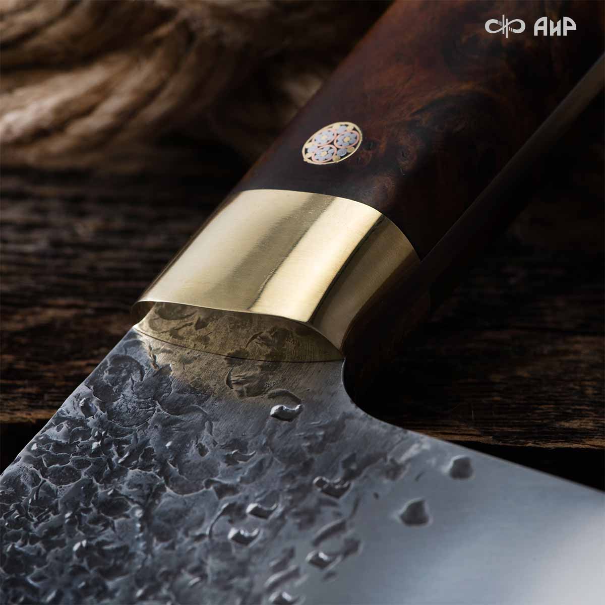 Сербский нож ЦМ (стабилизированный березовый кап, латунь, мозаичные пины, кастомная заточка) - Компания «АиР»