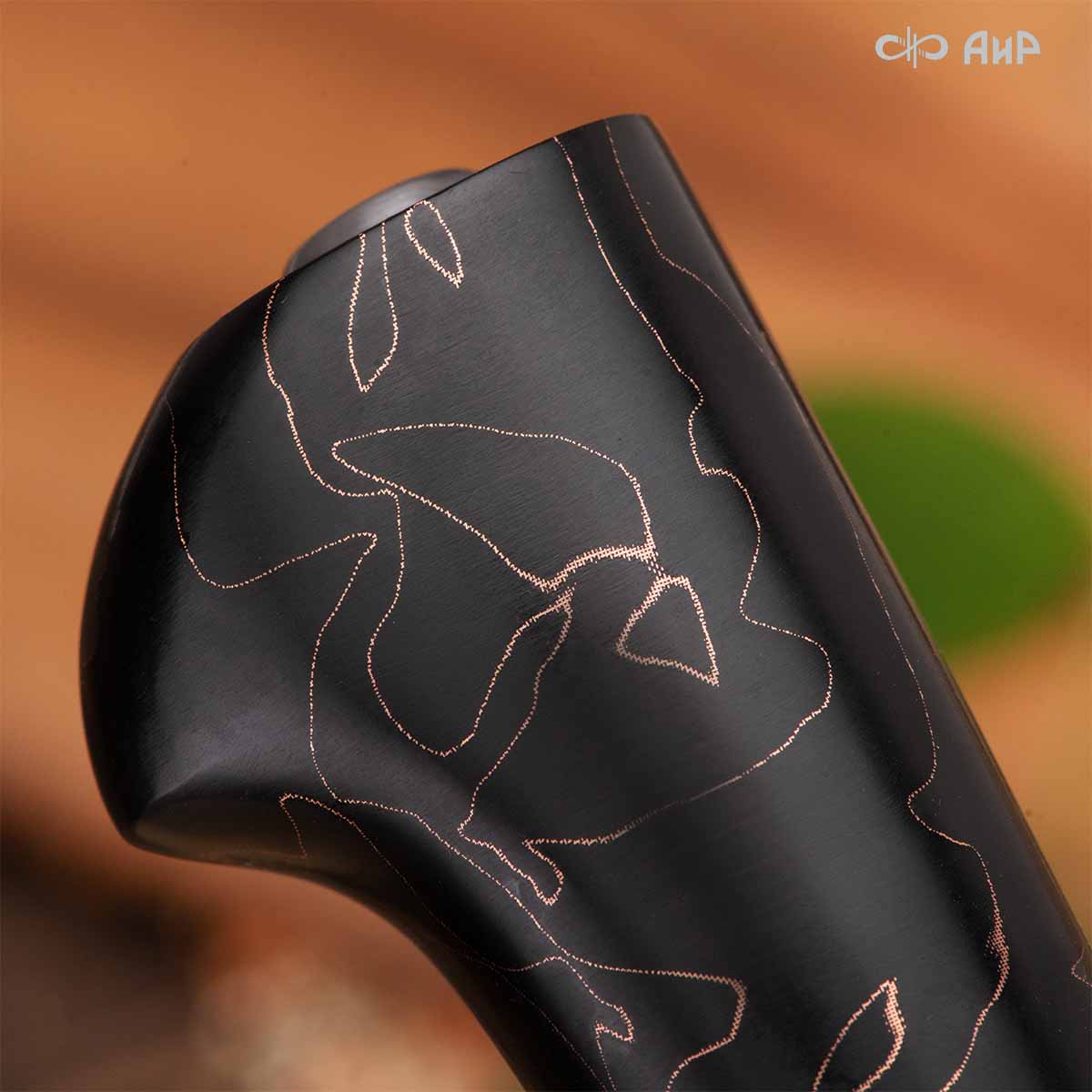 Пчак (композит светящийся и изменяющий цвет, узор волны, ЗлаТи (ZlaTi), кастомная заточка) дамасская сталь ZDI-1016, узор пирамида нью - Компания «АиР»