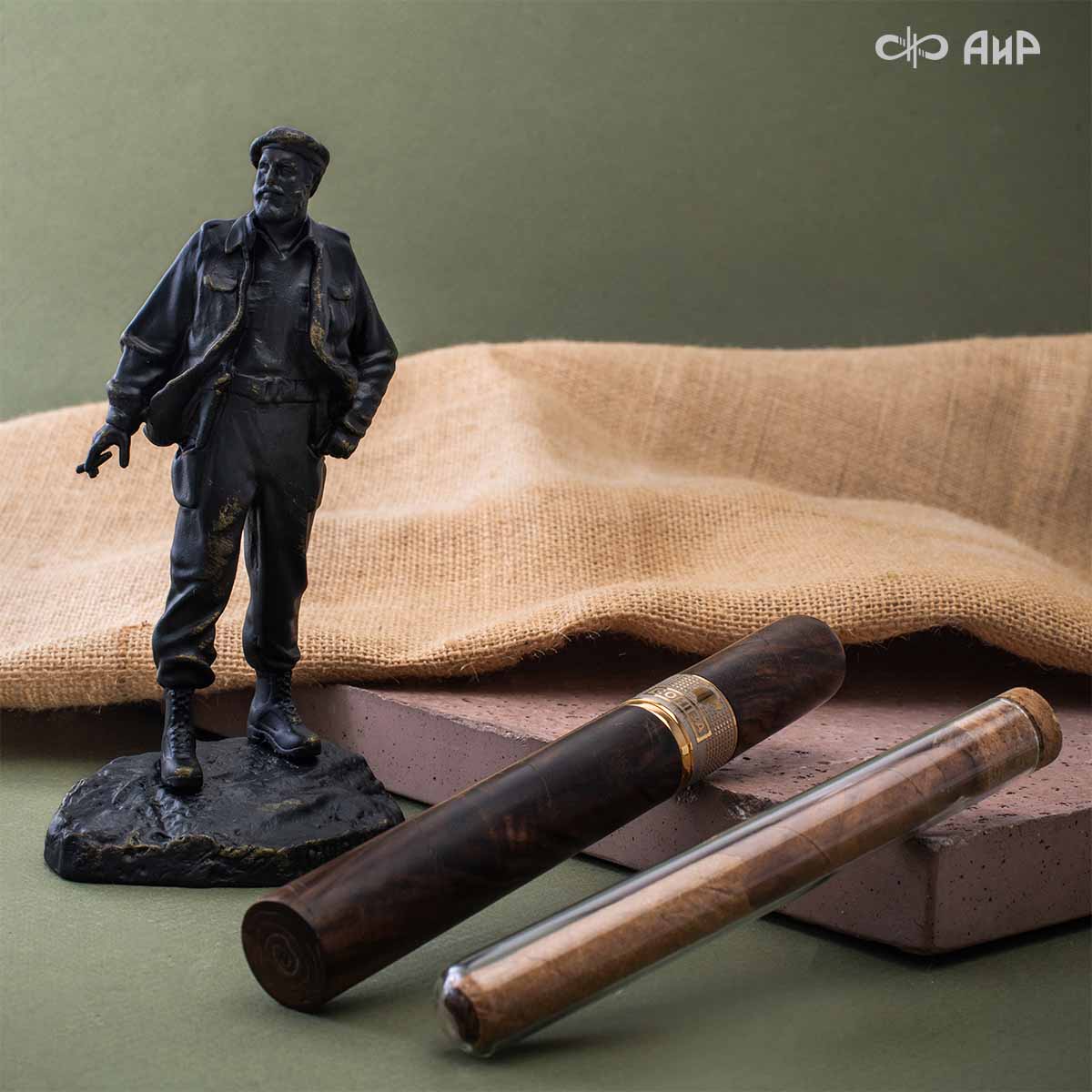 Нож Сигара Кохиба (Cohiba), ореховый кап, дамасская сталь ZDI-1016, Артикул: AF0000019699  - Компания «АиР»