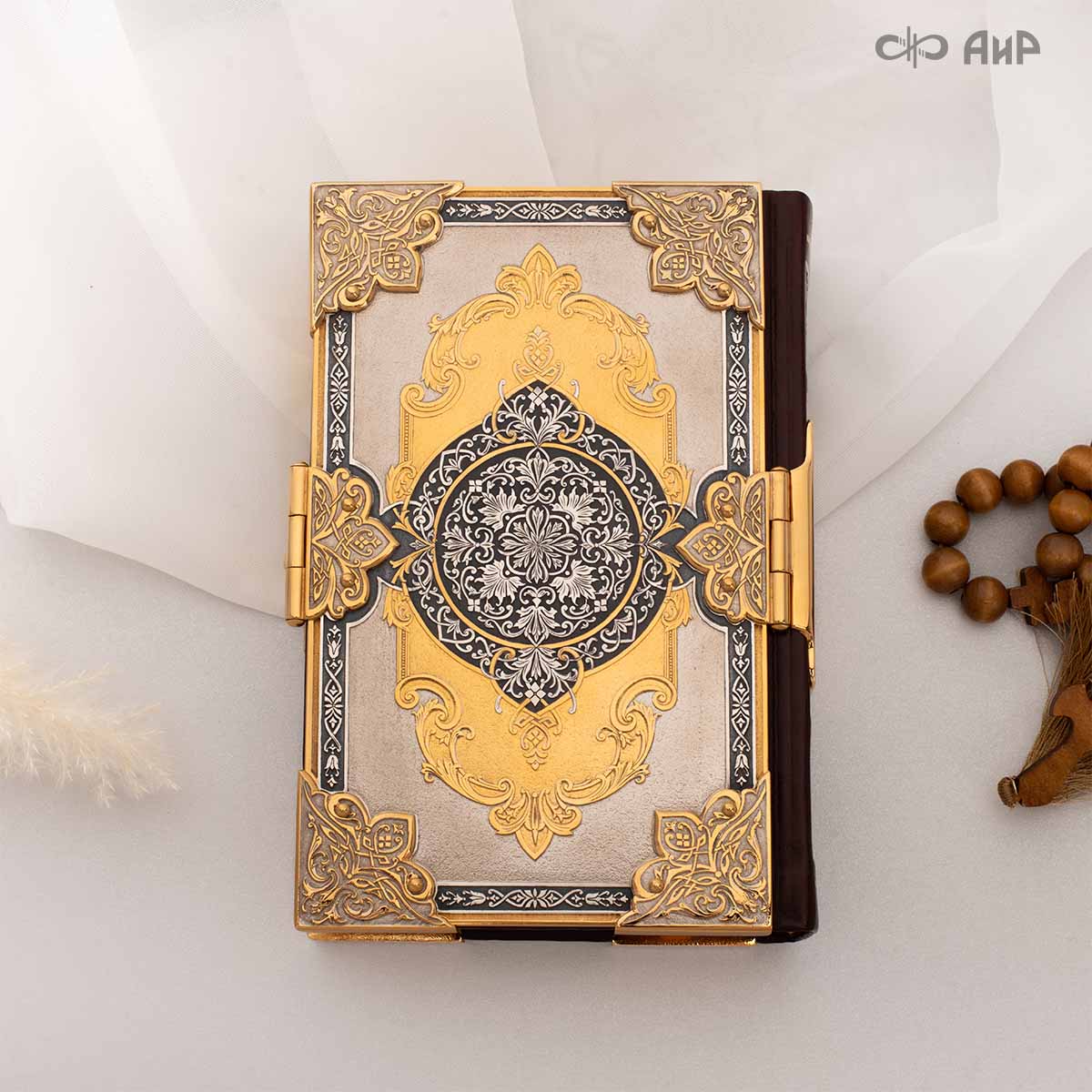 Святое Евангелие в окладе, Артикул: 38995 - Компания «АиР»