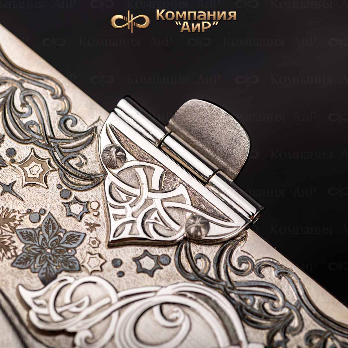 Книга в окладе Звезды в снегу, Артикул: 34817 - Компания «АиР»