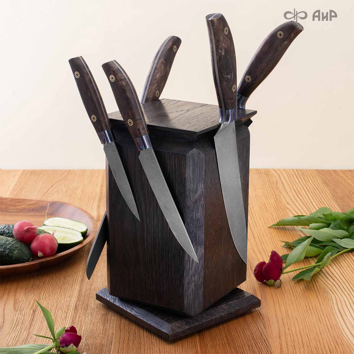 Магнитный держатель для ножей Вертушка (дуб) - Компания «АиР»