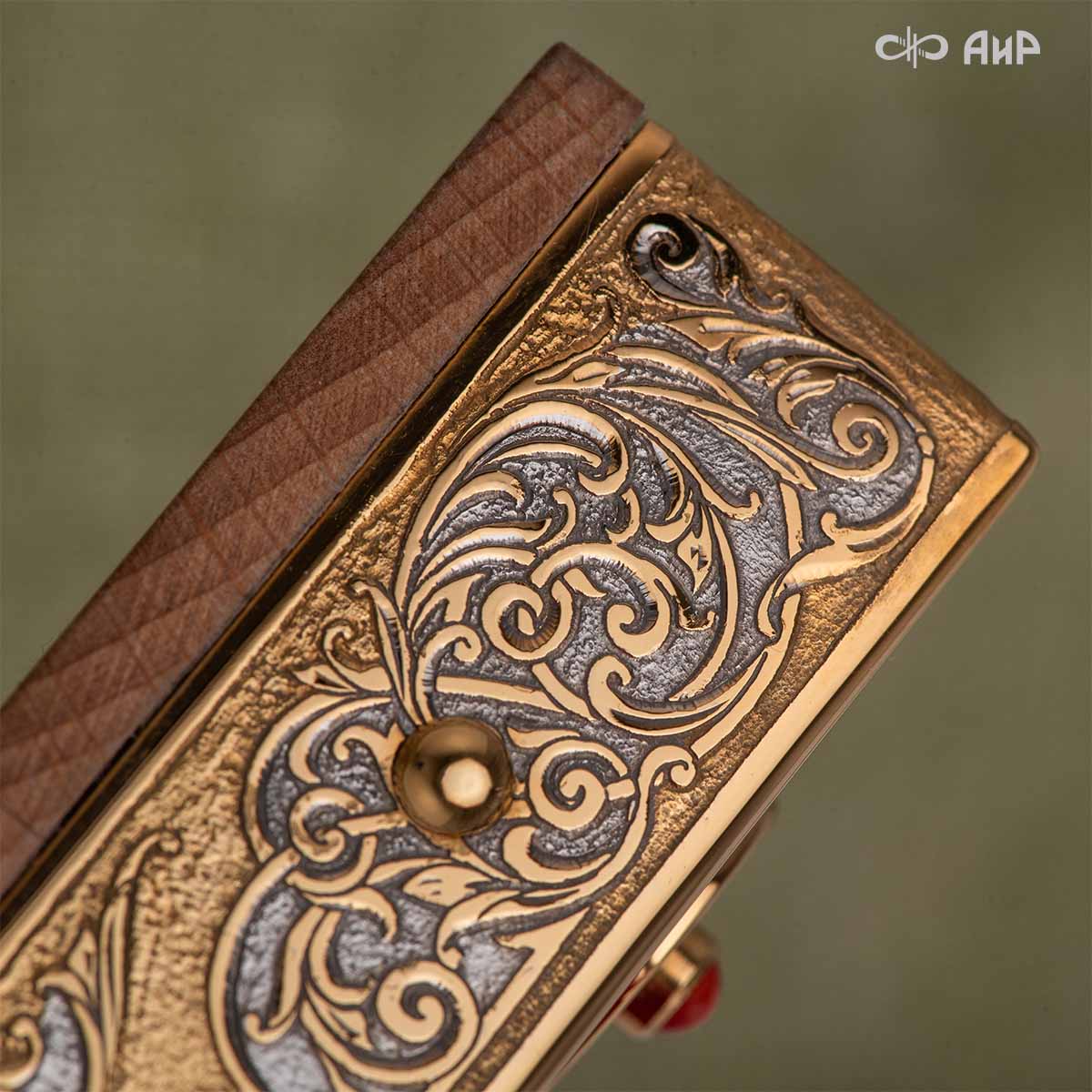  Икона в окладе Святой Мученик Трифон, Артикул: 39140 - Компания «АиР»