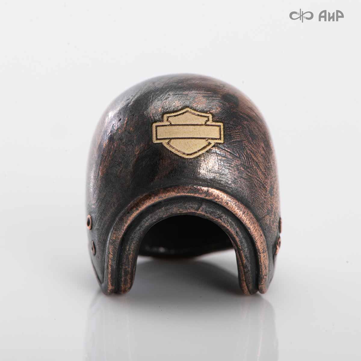 Бусина на темляк Мотошлем (литье, латунь, патинирование меди) - Компания «АиР»