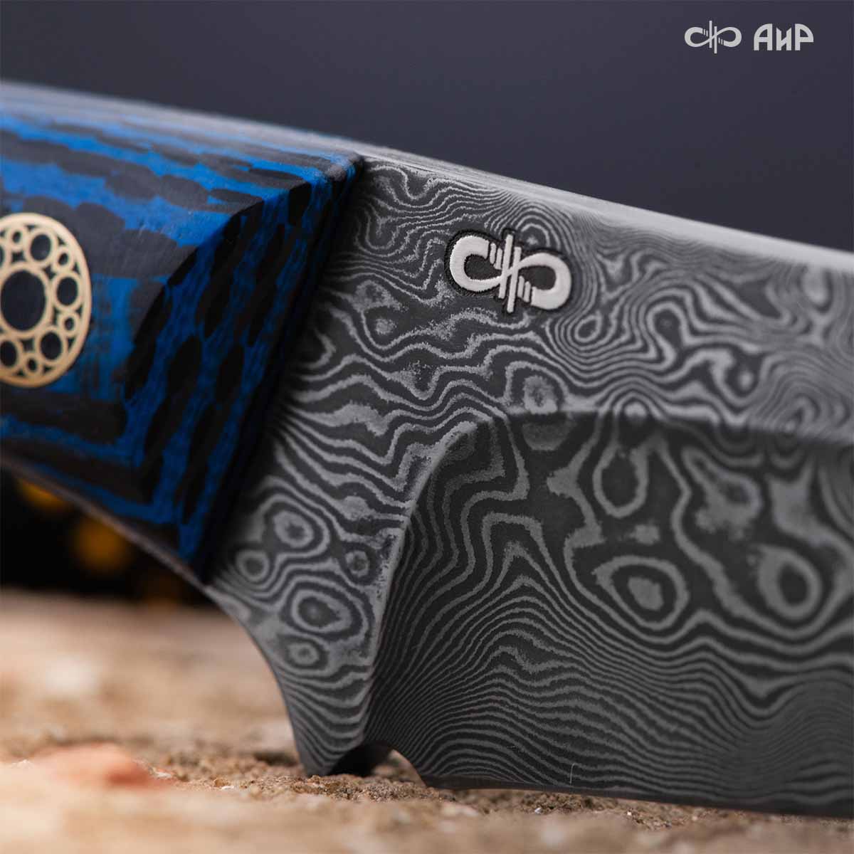 Шейный (карбон зебра синий, мозаичные пины) дамасская сталь ZDI-1016 - Компания «АиР»