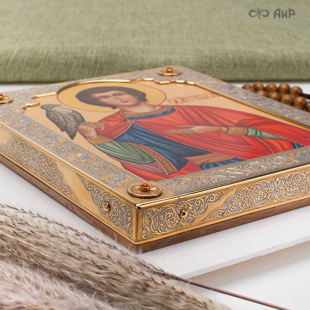  Икона в окладе Святой Мученик Трифон, Артикул: 39140 - Компания «АиР»