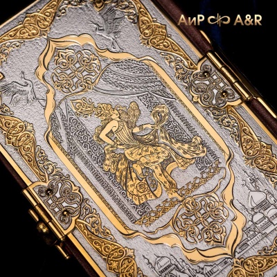 Книга в окладе Омар Хайям. Рубаи с красными корундами, Артикул: 36886 - Компания «АиР»