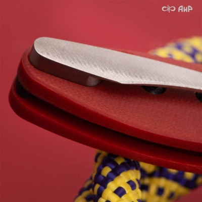 Хантер (G10 красный, кастомная заточка) дамасская сталь ZD-0803, узор твист - Компания «АиР»