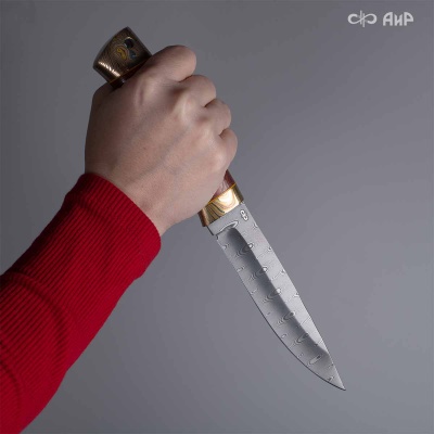 Пескарь (стабилизированный платан красный, мокуме гане) дамасская сталь ZD-0803, узор ступени  - Компания «АиР»