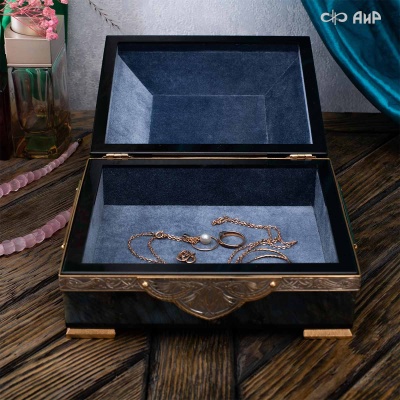 Шкатулка из лабрадорита Таинственная ночь, Артикул: 39158, Под заказ - Компания «АиР»