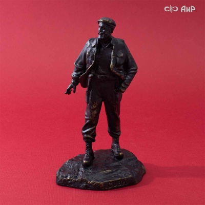 Композиция Фидель с сигарой, ореховый кап, золото, черный никель, дамасская сталь ZDI-1016, Артикул: AF0000025163 - Компания «АиР»