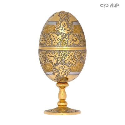 Яйцо сувенирное Виноградная лоза с лавандовым фианитом, Артикул: 3348 - Компания «АиР»