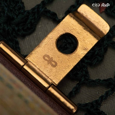 Книга в окладе Омар Хайям. Рубаи, Артикул: 38539 - Компания «АиР»