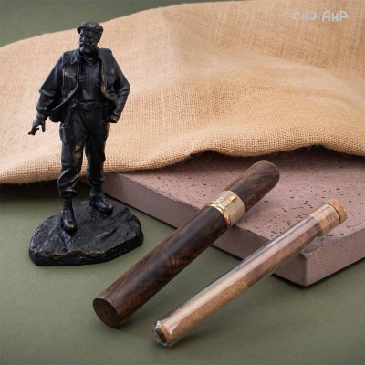 Композиция Фидель с сигарой Кохиба (Cohiba), ореховый кап, дамасская сталь ZDI-1016, Артикул: AF0000025163 - Компания «АиР»