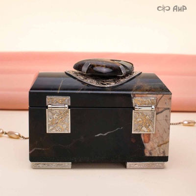 Шкатулка Шепот Земли из яшмы и аммонита, Артикул: 38955 - Компания «АиР»