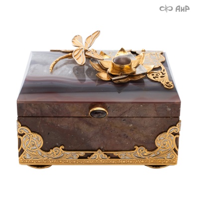 Шкатулка Стрекоза и лотос из яшмы и агата, Артикул: 39044 * - Компания «АиР»