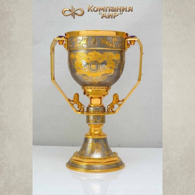 Кубок Чаша победителя с фианитами аметистовыми, Артикул: 31669 - Компания «АиР»