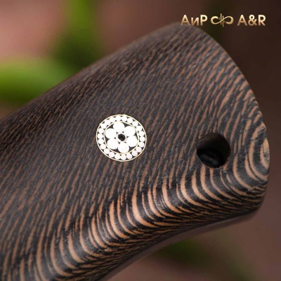 Стриж (стабилизированный платан черный, мозаичные пины, фибра), дамасская сталь ZD-0803, узор большая роза - Компания «АиР»