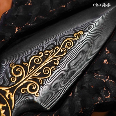 Подвеска-нож Древо жизни, карбон, дамасская сталь ZDI-1016, золото, Артикул: AF0000019779 - Компания «АиР»