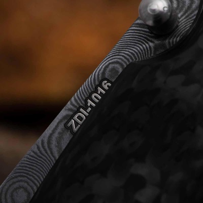 Складной (карбон черный) дамасская сталь ZDI-1016, узор пирамида - Компания «АиР»