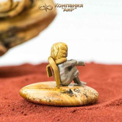 Сувенир Маленький принц на камне (пейзажная яшма) - Компания «АиР»