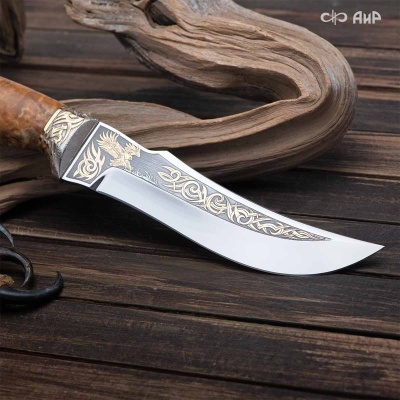 Нож Клык люкс с сюжетом Орел догоняет, Артикул: 38067 - Компания «АиР»