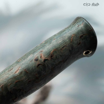 Кузюк (стабилизированная карельская береза лазурная, латунь, декоративный пин) - Компания «АиР»