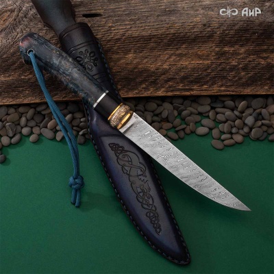 Нож Финка-5, стабилизированная карельская береза лазурная, стабилизированный граб, авторские ножны, Артикул: 38902 - Компания «АиР»