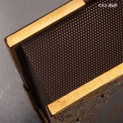 Библия в окладе, Артикул: 38900  - Компания «АиР»